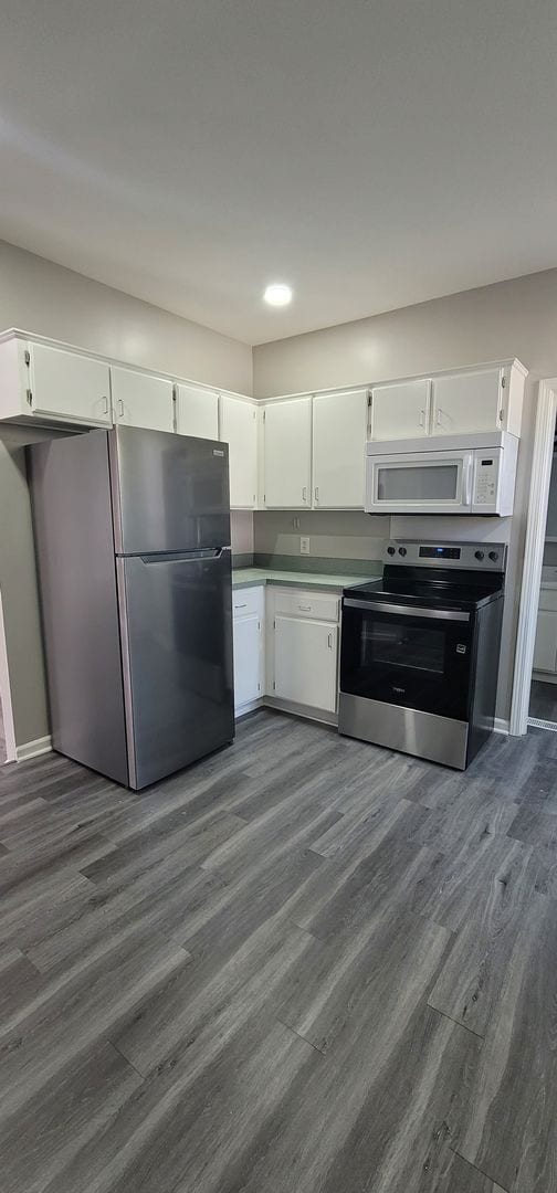 Building Photo - 2703 Olive St Unit 2703 Olive