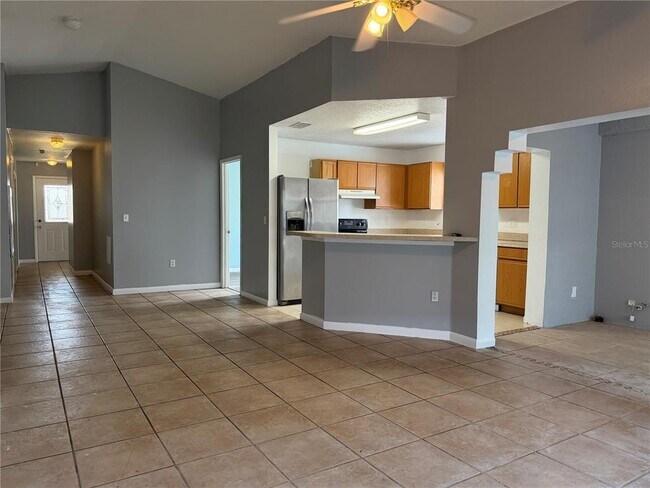 Photo - 2427 Camden Oaks Pl