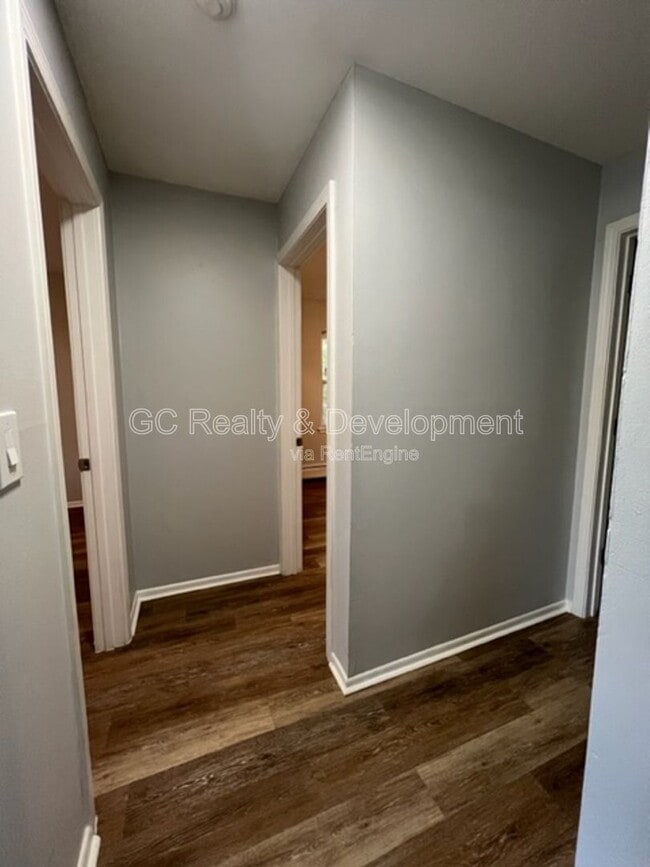 Photo - 312 N Warwick Ave Unit 1a