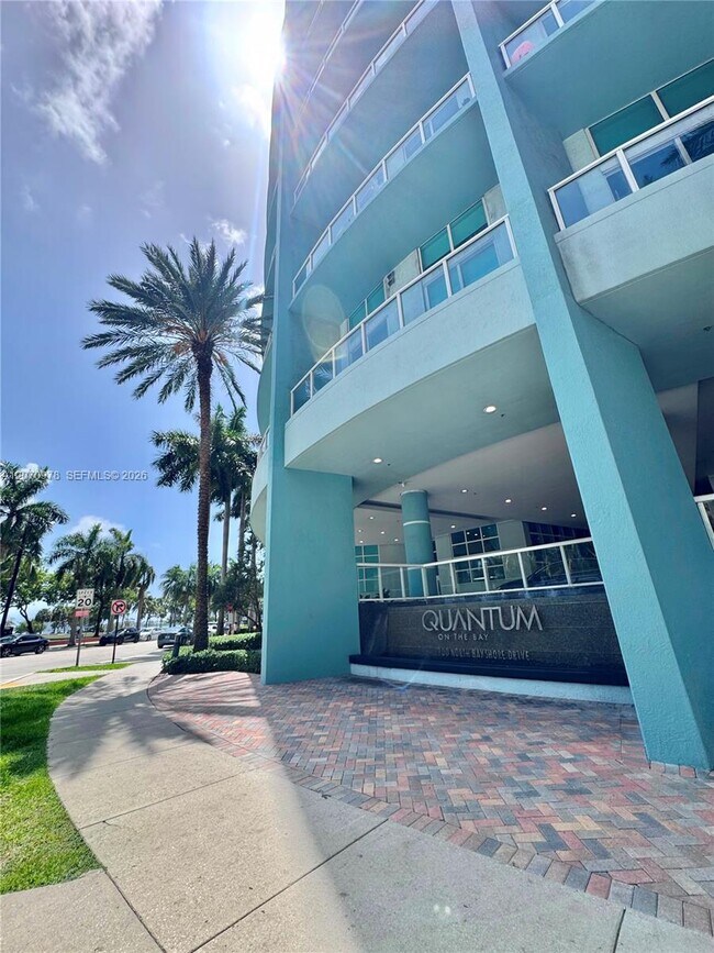 Photo - 1900 N Bayshore Dr Unit 1807