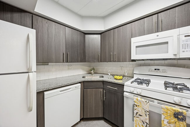 Leverington Court Apartments