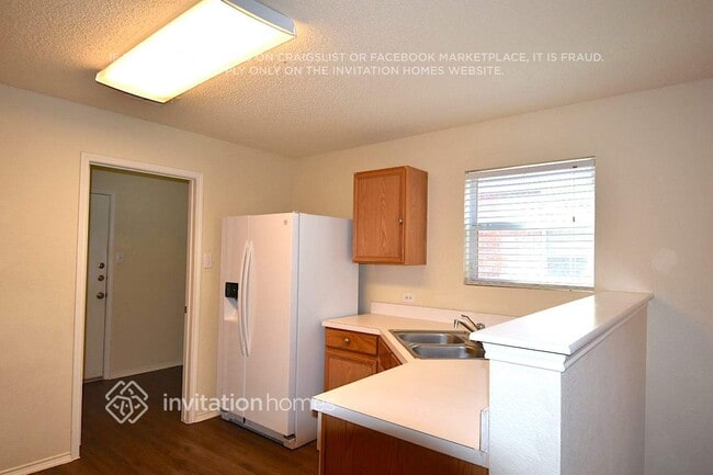 Photo - 4920 Waterford Dr