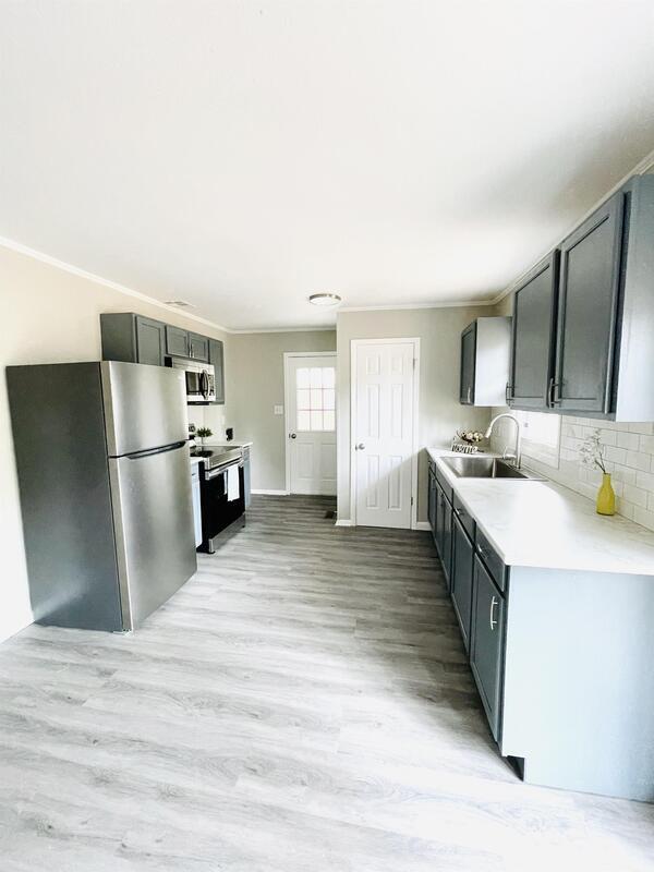 Photo - 338 Milburn Dr