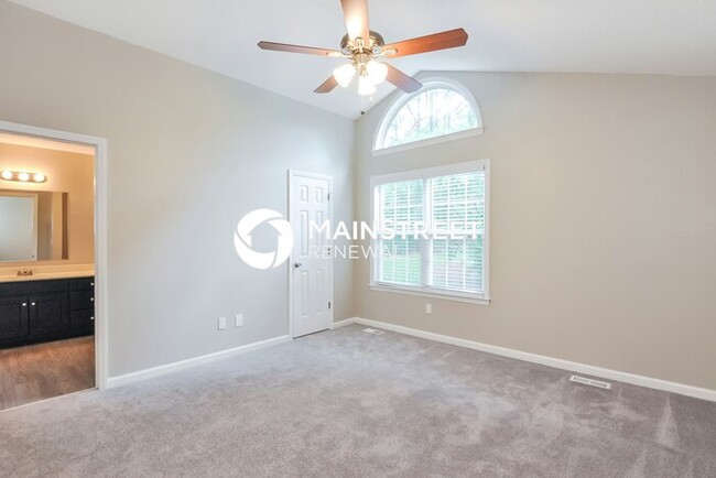 Photo - 169 S Ridge Dr House