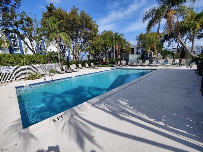 Building Photo - 616 Executive Center Dr Unit 107