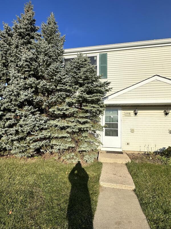 1978 Hastings Dr Rental House Rental in Hoffman Estates, IL