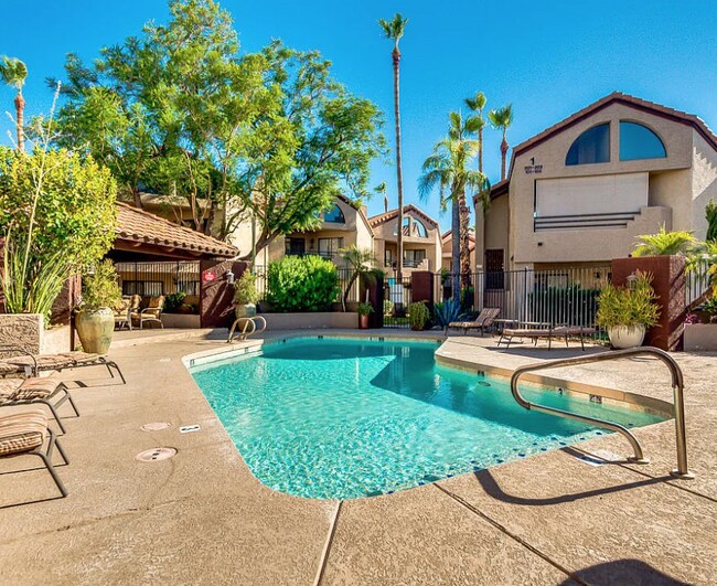 10301 N 70th St Condo Unit 215 Condo for Rent in Paradise Valley, AZ