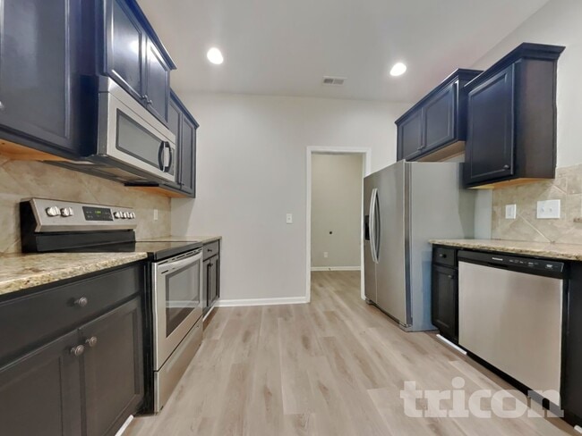 Photo - 15 Fairfax Dr