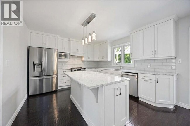Photo - 2923 Stoney Creek Dr