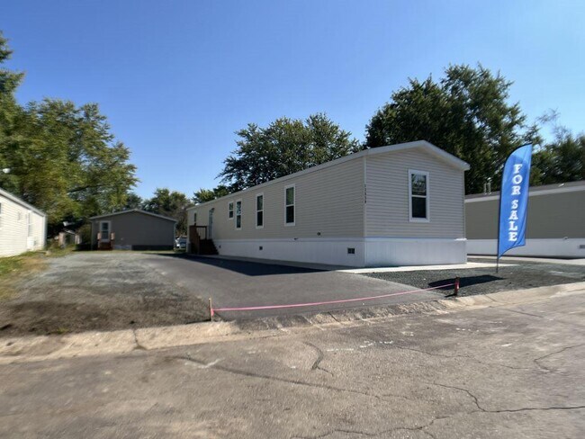 Photo - 13930 Bundoran Ave