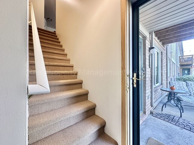 Photo - Spacious 2 Bed Condo with Attached Garage