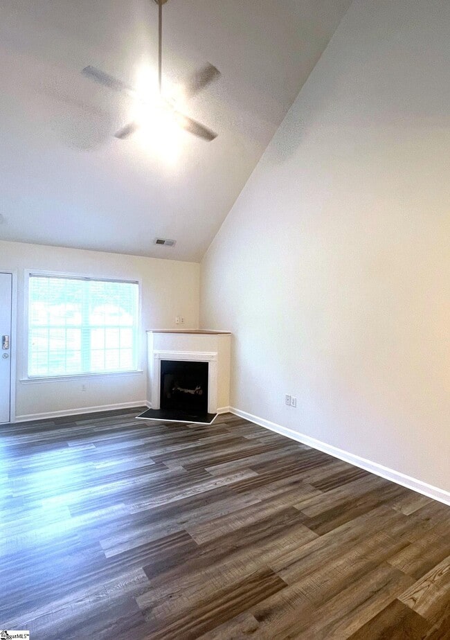 Photo - 377 Still Water Cir