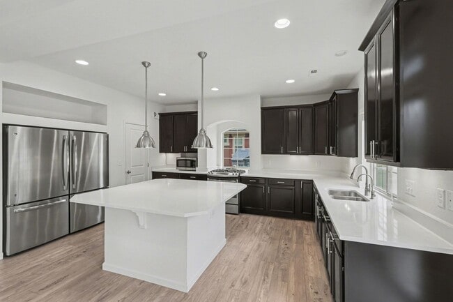 Photo - Stunning 4bed/3bath Oakwood Model Home in Erie