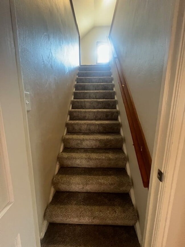 Photo - 720 Cranberry St