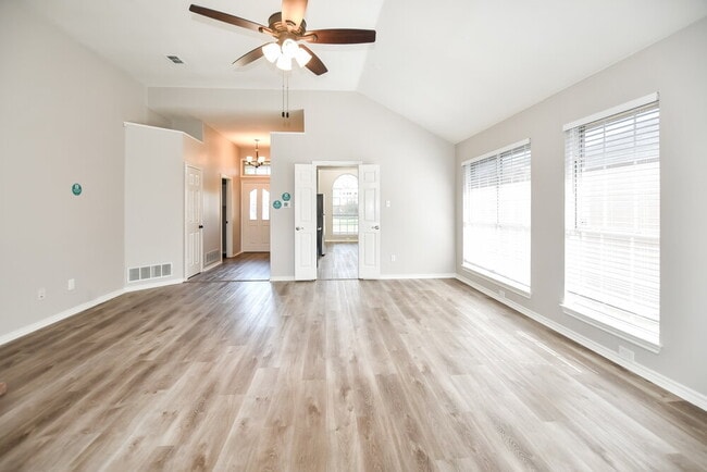 Photo - 2006 Firewater Pl