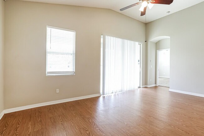 Photo - 805 Celebration Lane