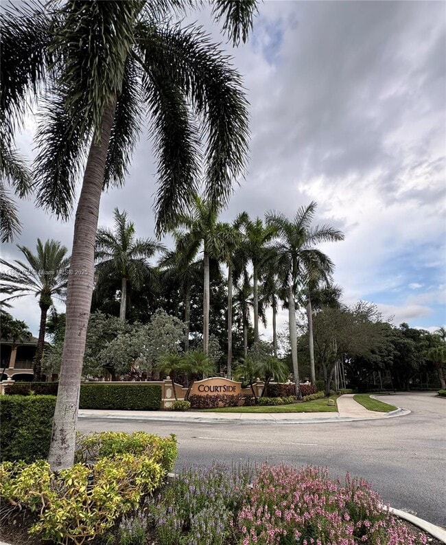 Building Photo - 2787 Center Ct Dr Unit 1-23 Rental