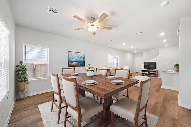 Photo - 8023 Heroes Hall Dr