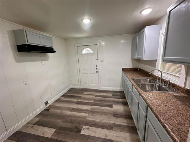 Photo - 2206 Rockefeller Blvd