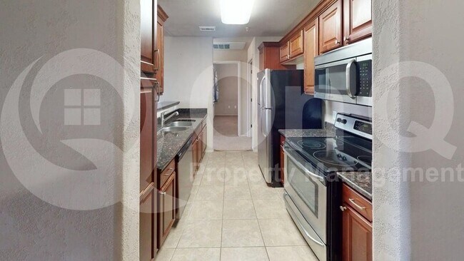 Photo - 2550 E River Rd Unit 20305