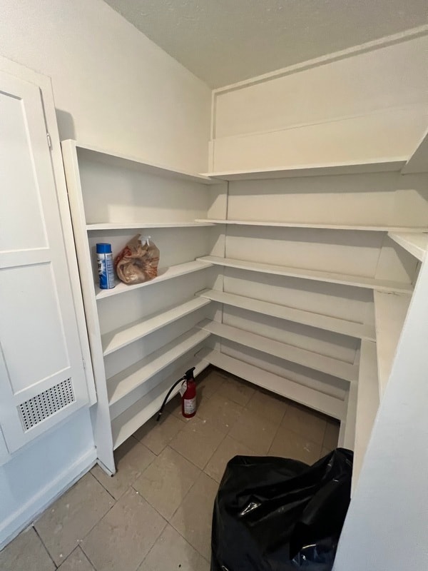 Photo - 5212 Castlewood Rd