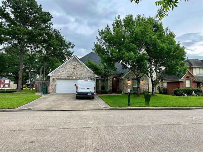 Photo - 21818 Windsor Castle Dr Casa