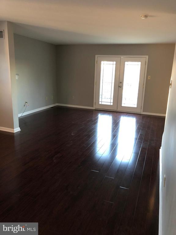 Photo - 1240 Pine Grove St