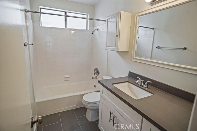 Photo - 836 Westbourne Dr Apartamento Unidad 202