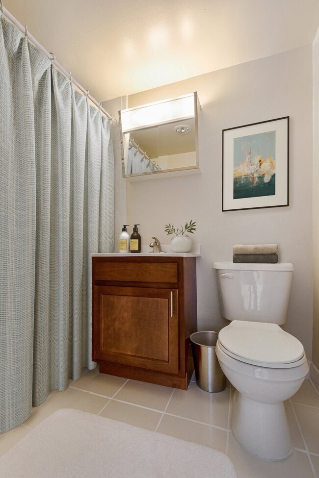 Photo - Claridge House
