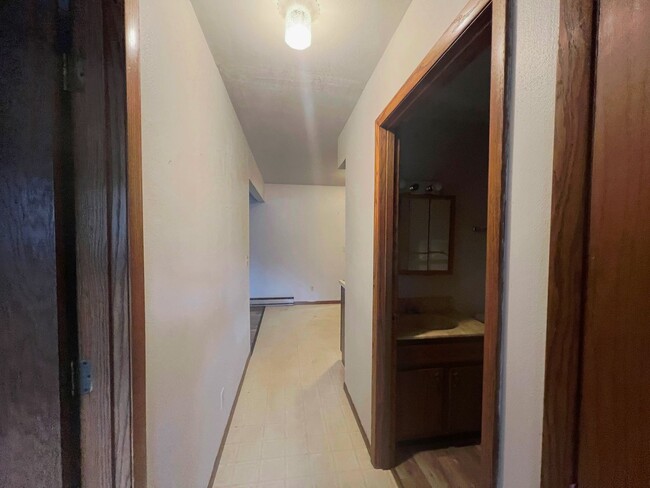 Photo - 915 Genrich St Unidad 4