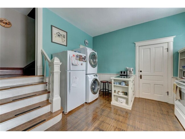 Photo - 301 Angel Ave SW Unit 1