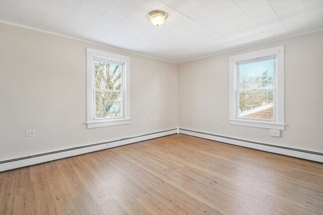 Photo - 84 Old Tappan Rd Unit 2