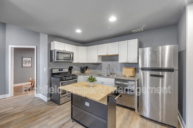 43 N Beville Ave