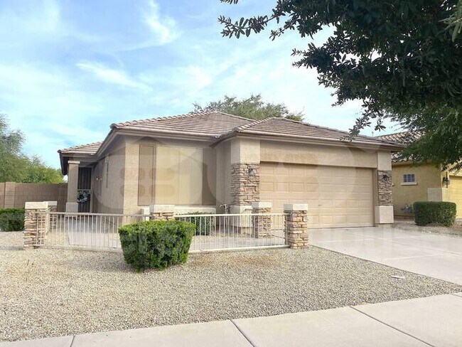 Photo - Golf Course Home in Queen Creek 3/2 + Den