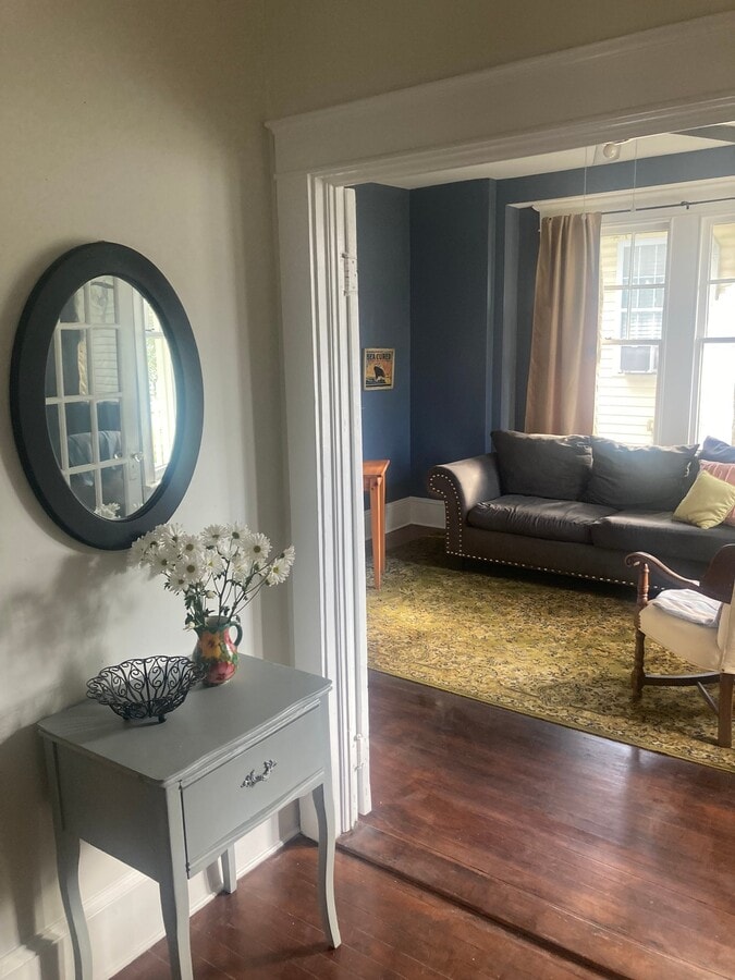 Photo - 1401 Grace St