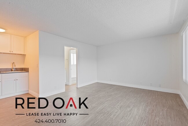 Photo - 7466 Rosemead Blvd Unidad 215