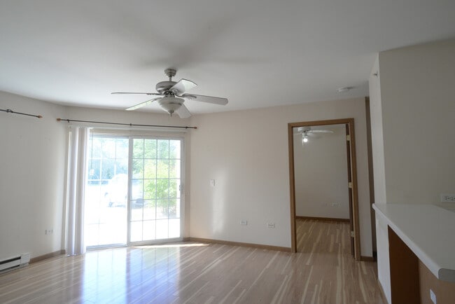 Photo - 1548 W Sand Bar Ct Unit 1G