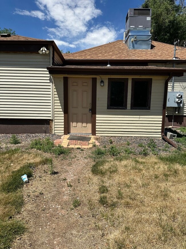 Building Photo - DCS2304 Unit 2304.5