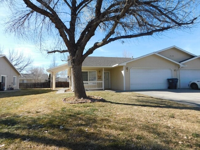 Photo - Duplex in Family Friendly Neighborhood