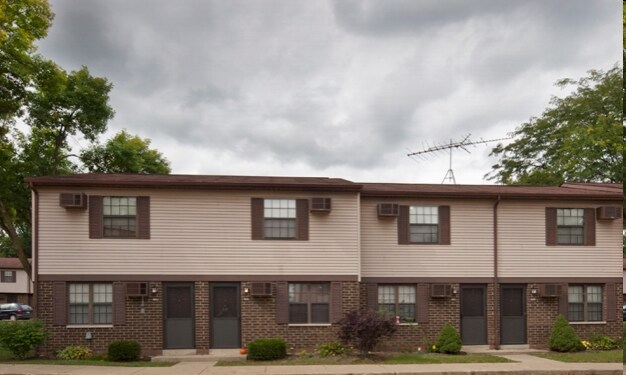 Photo - Ashland Village