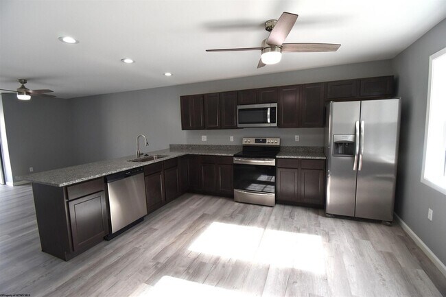 Photo - 822 Puzzle Pl