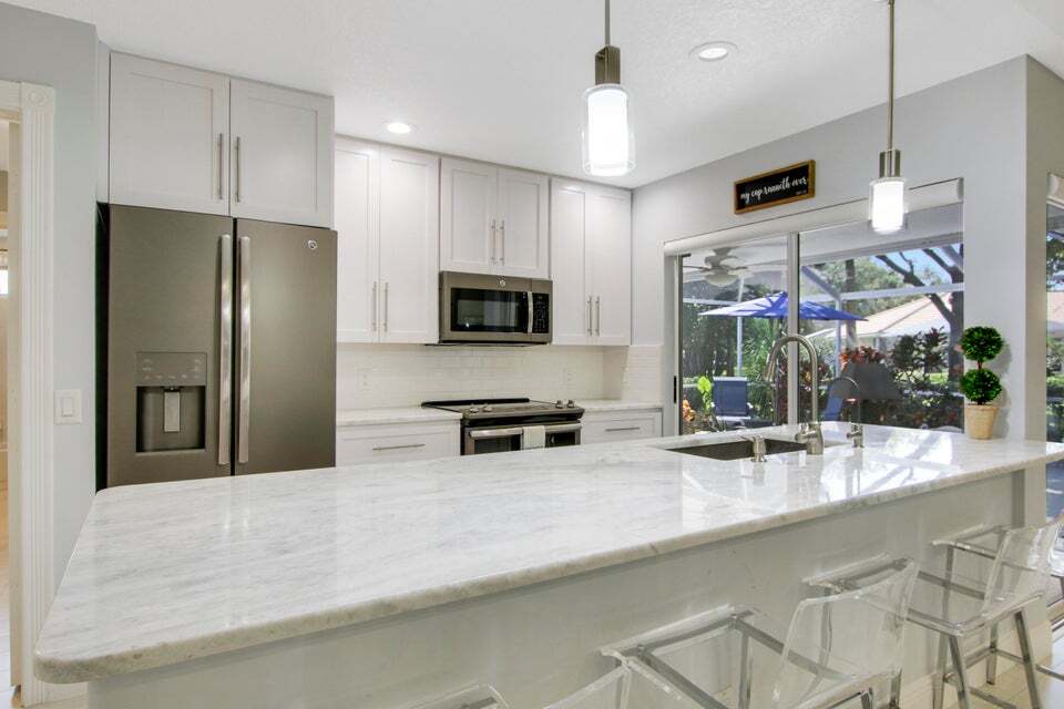 Photo - 5701 Red Oak Ct