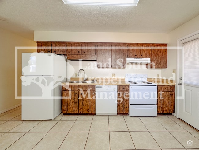 Photo - 1707 King Ave