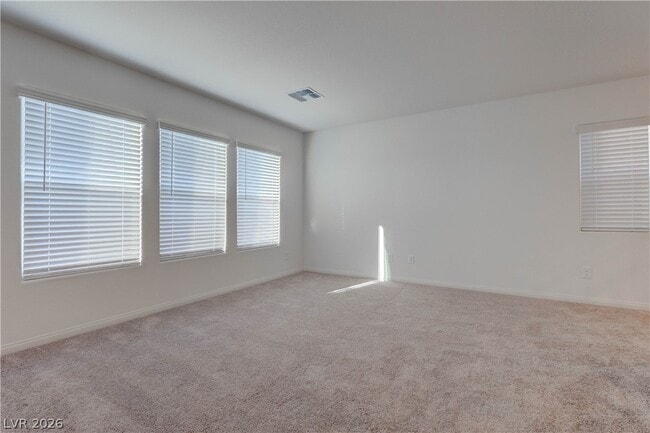Photo - 9256 Innot Ave