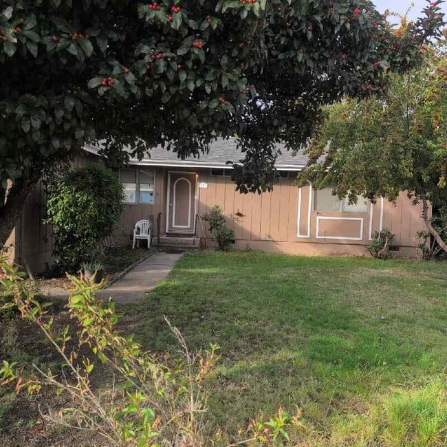 Photo - 231 Hawthorne St