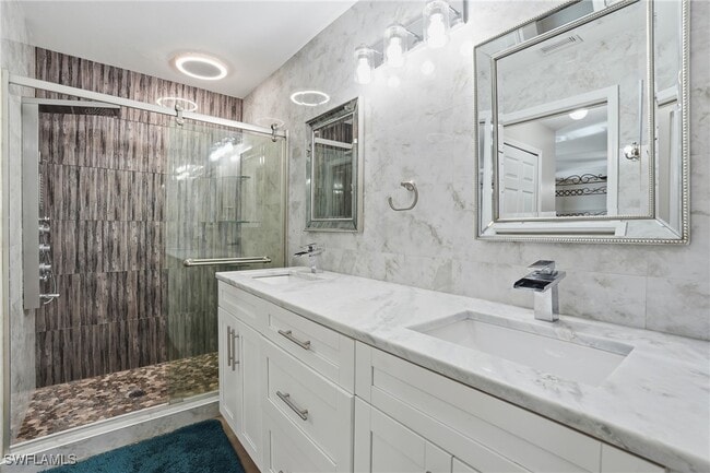 Photo - 4421 SW 14th Pl