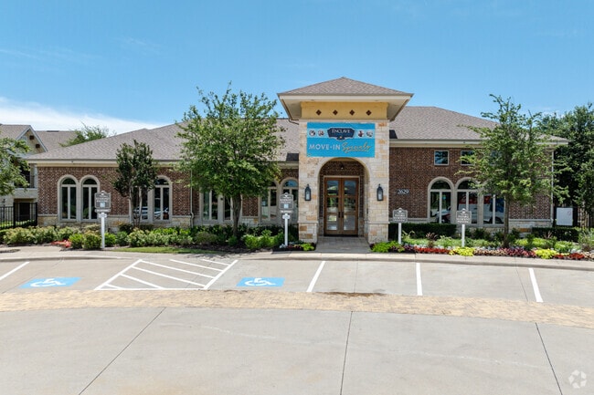 Leasing Office