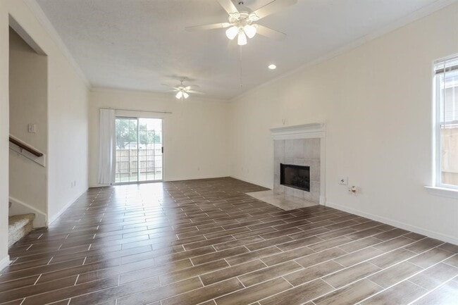 Photo - 807 Victoria Lakes Dr