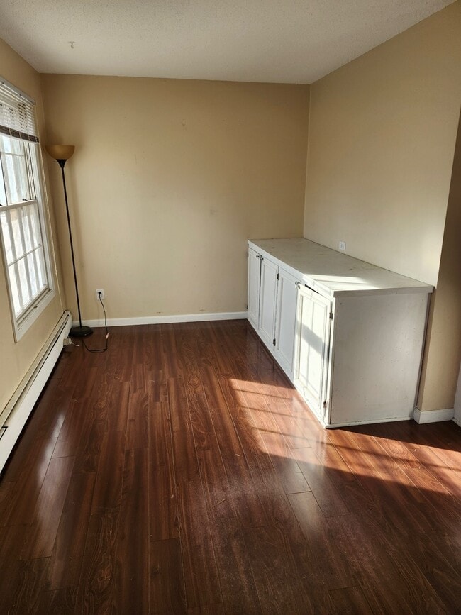 Photo - 825 Old Settlers Trail