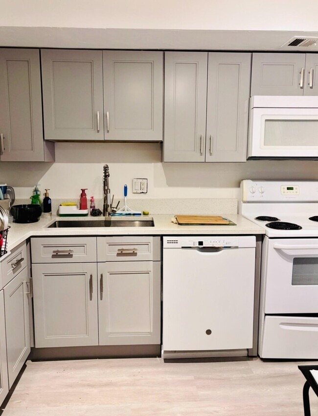 Photo - 2900 N Palm Aire Dr Unidad 206